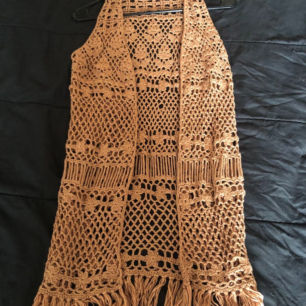 Fringe Sleeveless Cardigan